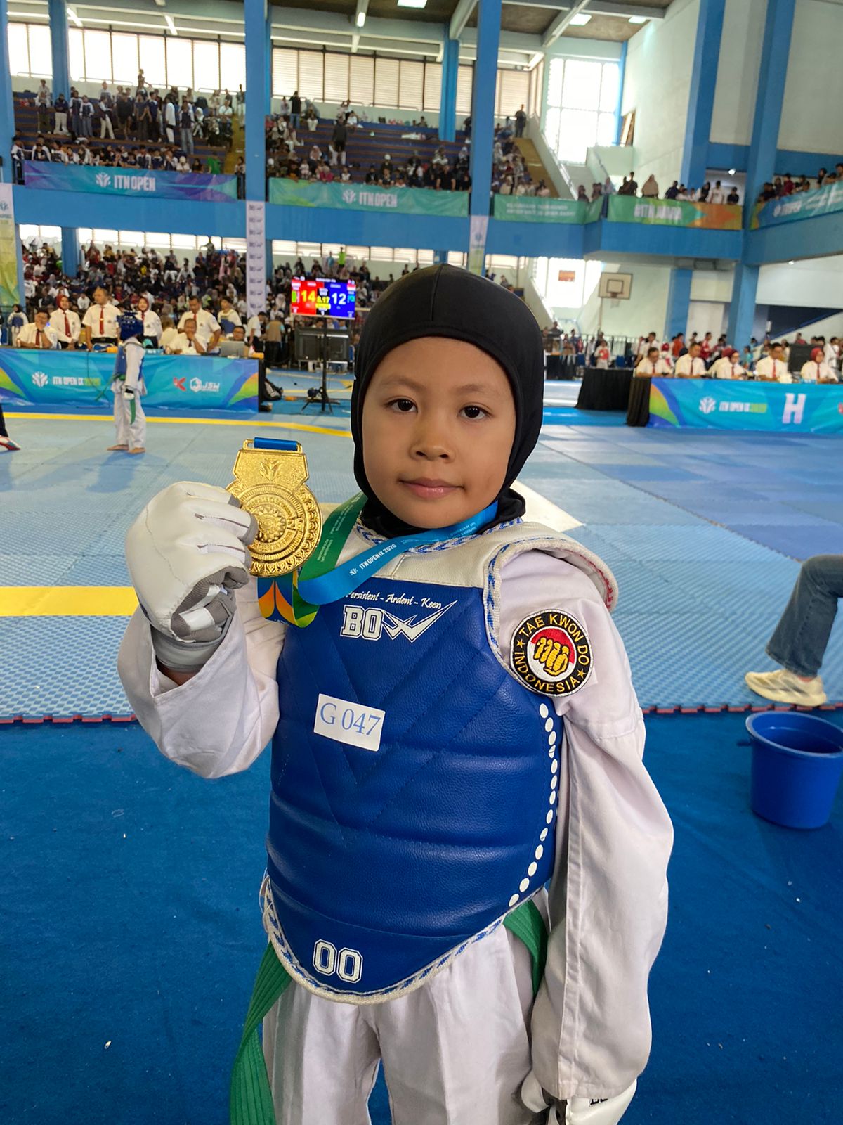SISWI SIT QORDOVA RAIH JUARA 1 KEJUARAAN TAEKWONDO ITN OPEN IX